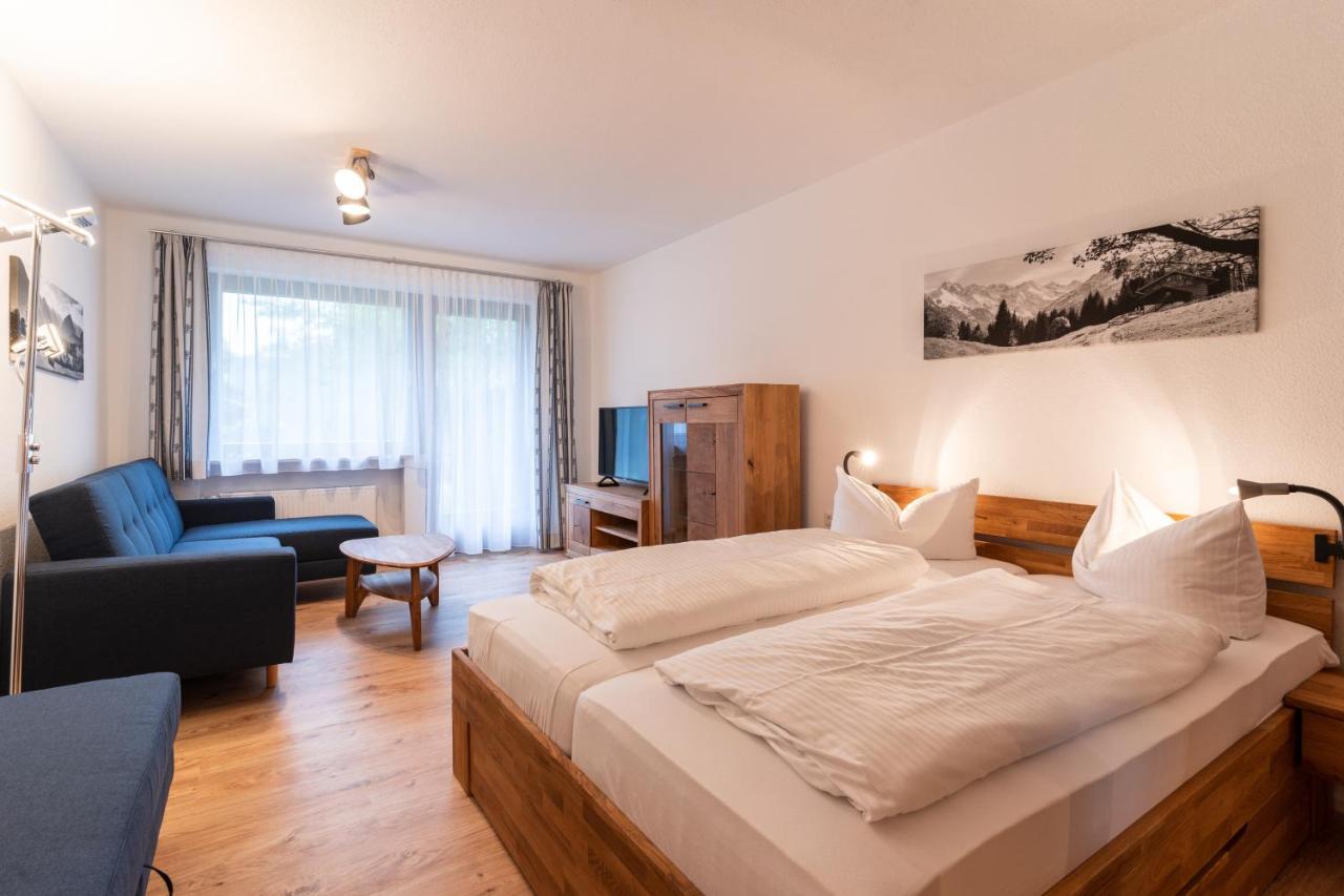 Ferienwohnungen Sattler Oberstdorf Exterior foto
